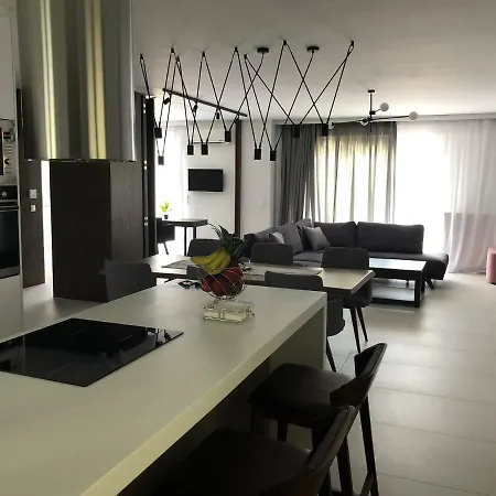 Edi-home Villa Peraía